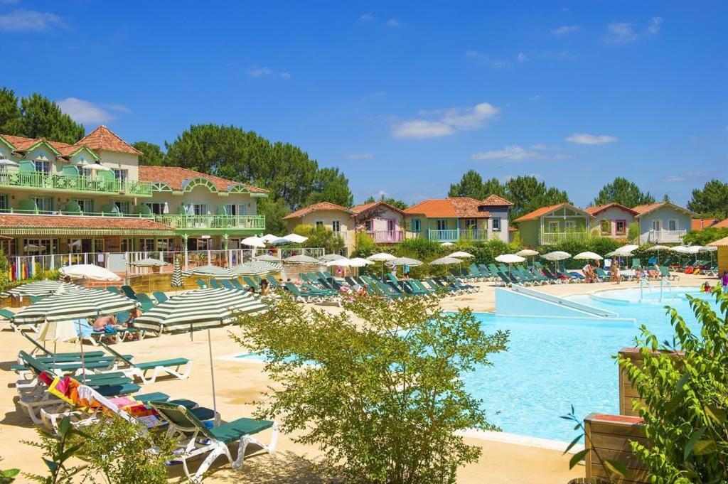Ravissant Appartement Au Domaine Du Golf 拉卡诺 外观 照片